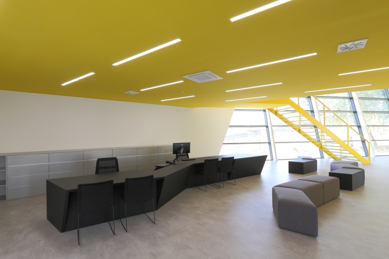 辦公室簡約風格為什么如此流行？成都知名工裝公司告訴你